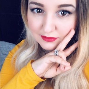 Meet your Posher, Kristina